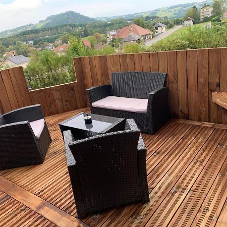 V&V Lodge Alby-sur-Cheran Exterior photo